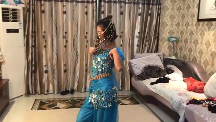 柔丝女皇_印度舞蹈演员 丝巾妙曼捆绑(丝巾丝绸爱好者推荐作品） Preview 2