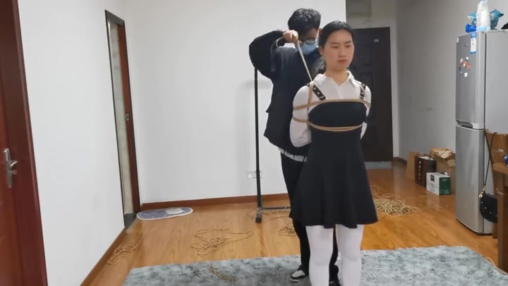 奥特曼 要和诗诗比谁更加软的新妹子 Preview 2