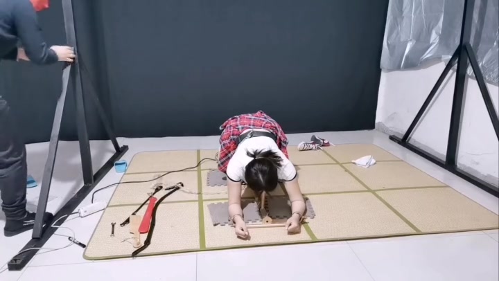 飞天原创 玉仙儿k9跪爬器，自动炮j，不知不觉地被我忽悠成了奴. Preview 3