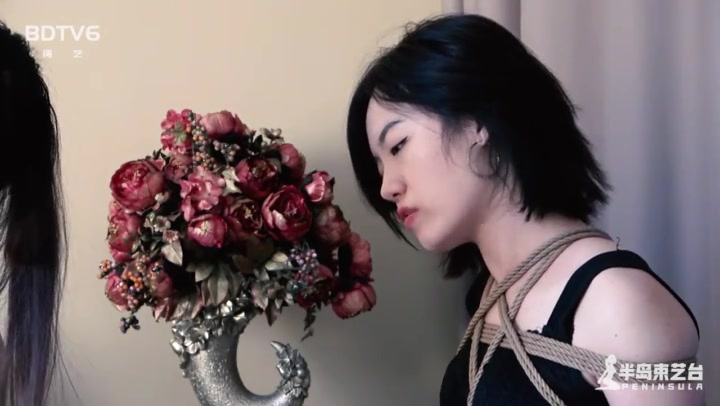 据说都喜欢听美女吃东西的声音 Preview 2