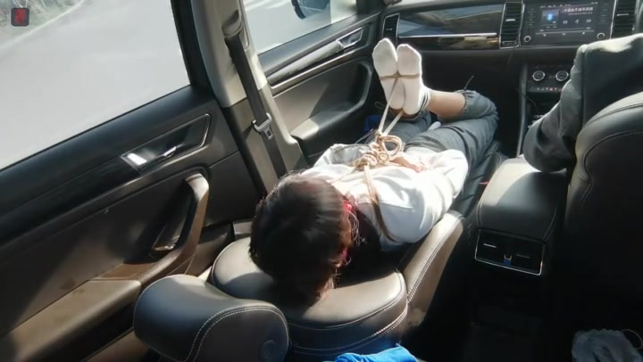绳之韵 大学女生瑾瑜的假期的户外捆绑游戏（上-下合并）大口球、驷马捆绑、固定棒、脏白袜玩脚、SP. Preview 3