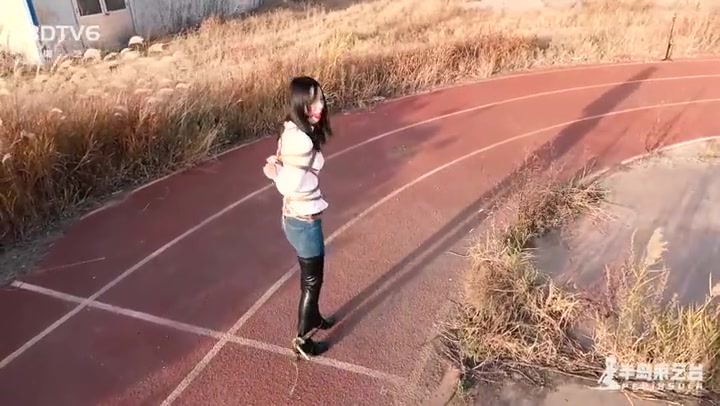 半岛束艺 漫长的跑道和沉重的负担 Preview 4
