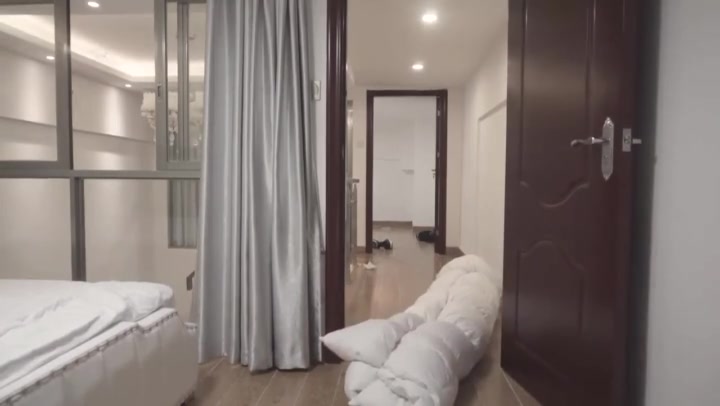 小萌同学 定拍棉被的梦魇（上集）被棉被包裹无法逃离，持续挣扎. Preview 3