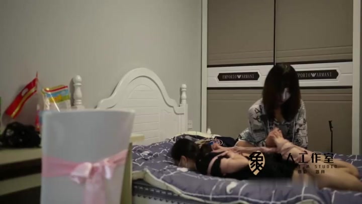 象人原创 小秋&小R-后手观音+驷马，女孩子之间就是揉揉贴贴的才有意思. Preview 2