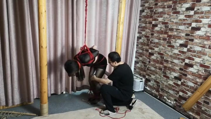 束缘阁 紫依 丰满黑衣放置震动高 Preview 4