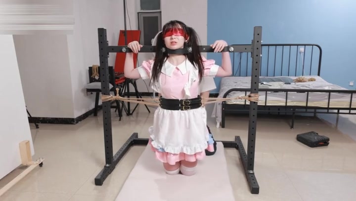 双马尾女仆得全方位禁锢TK Preview 1