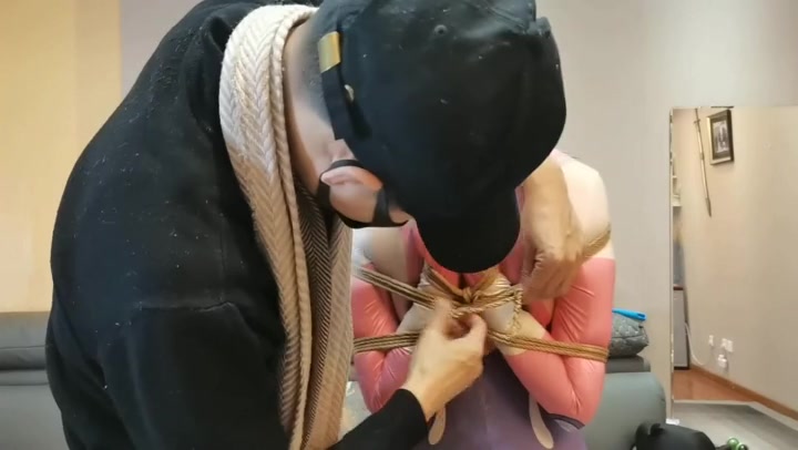 一绳所爱 女友求绑，喜欢被捆绑的女友动不动就想让绑起来 Preview 3