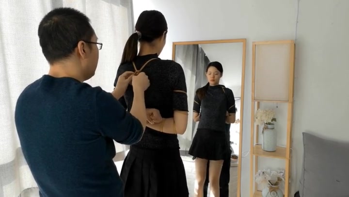 夏可黑衣 Preview 4