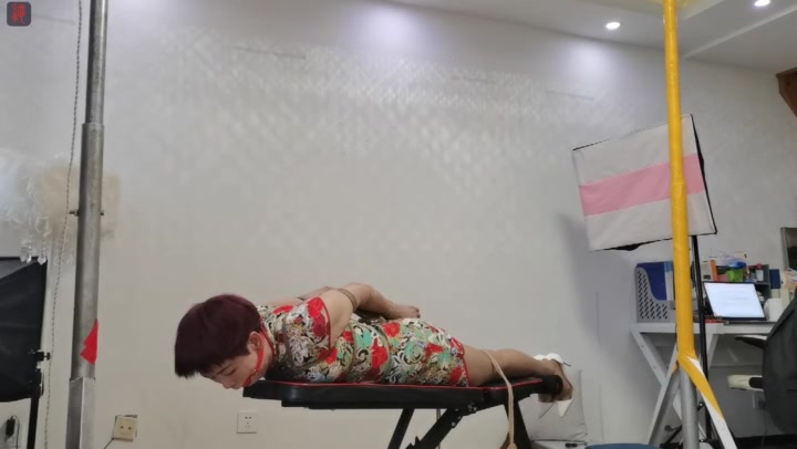 绳之韵 轻熟丽人紫菱新人兼职噩梦（第一集）寂寞少妇捆绑游戏初体验，口水收集、TK Preview 2
