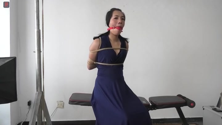 绳之韵 超怕痒人妻群演阿莲试镜（上集）蓝裙、肉丝、细高，驷马股绳、TK,大号口球测试，驷马口水收集 Preview 1