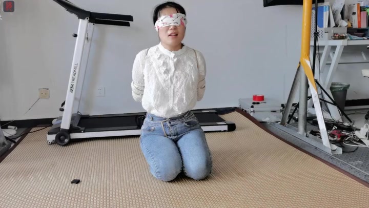 绳之韵 勤劳人妻李婷的兼职噩梦（第三集）车内小玩，押解回房TJ初体验 Preview 1