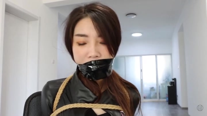 得意客 king定拍杀手对杀手 气质御姐美女杀手 刺杀目标却被反制 Preview 4