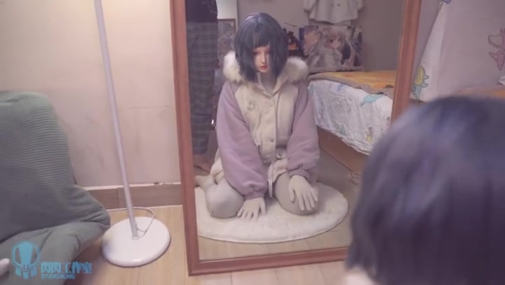 泉蜜蜂闪闪 双层保暖的Kigurumi人形偶 Preview 1