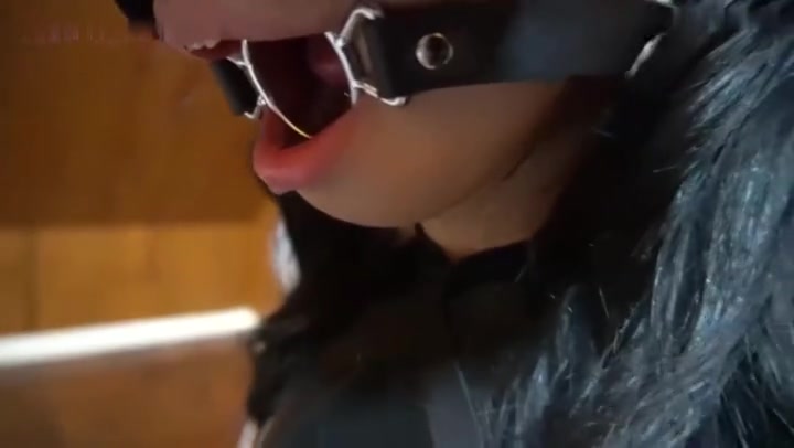 小萌同学 小萌同学乳胶衣latex口水收集+7种模式TJ玩具GC+惩罚 Preview 1