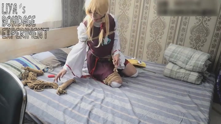 [网友原创] 【莉雅的自缚之作】诹访子(青蛙子) cosplay 日式折腿股绳 Preview 3