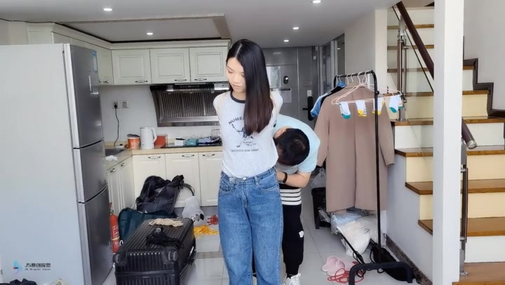 诗彤 欧式直臂束缚 Preview 1