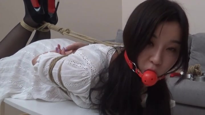山东原创_心语姐姐情感剖析 一边展示绳艺道具一边说感受 最后驷马say拜拜 Preview 4
