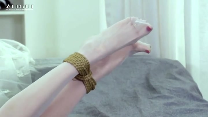 丽柜美束_紧缚新娘之兔宝贝 Preview 3
