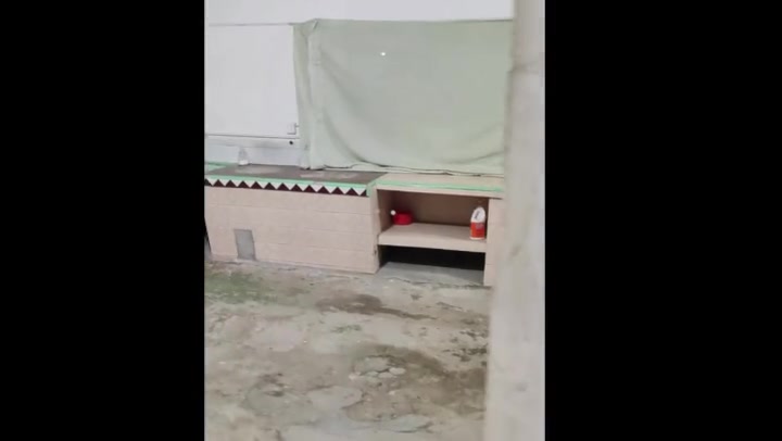 给洋洋安排了一个新的拍摄场地，女犯洋洋给大家详细介绍了她关押的地方，和关押时发生的事 Preview 4