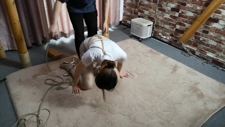 束缘阁 杨蕊 单手套后手吊 Preview 2