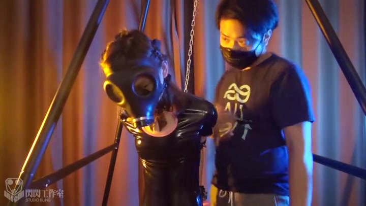 胶衣死库水头套防毒面具的拘束 Preview 4