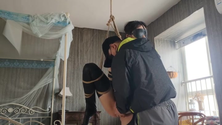 唯美之家 狼！狼！狼！第一次发吊缚类型的视频 Preview 4