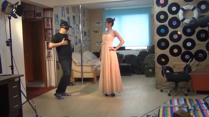 美女主播小丽丁字裤室内遭遇快递劫持绳索捆绑 Preview 1