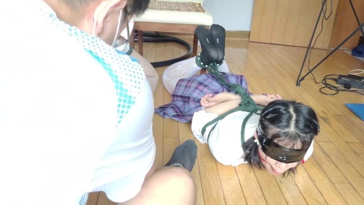 玩奴原创 美少女晴语可歆双人初次试镜，日式驷马开口器马具口球堵嘴. Preview 4
