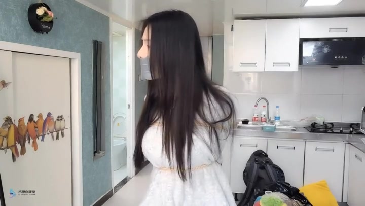 撒琅制造 萱萱旗袍展示和后手直臂吊 Preview 2