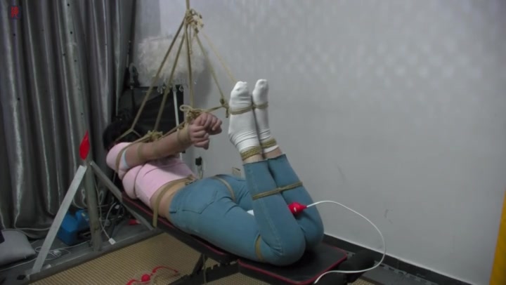 绳之韵 长腿女孩唐婉试镜（1-2合并版）白袜长腿小蛮腰，极限半吊驷马，口水收集 Preview 4