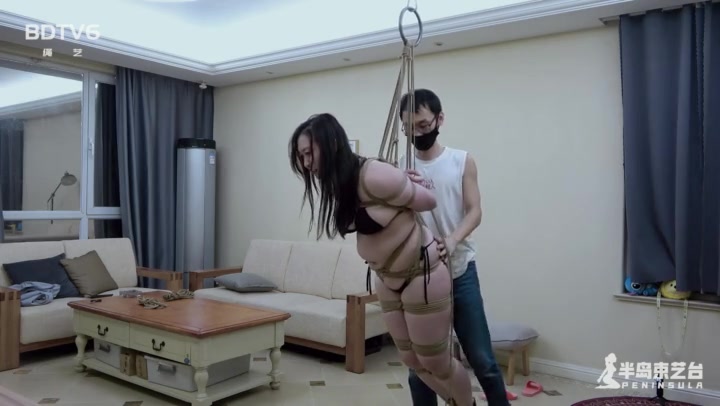 半岛束艺 拉唯 屋顶说：我谢谢你 Preview 1