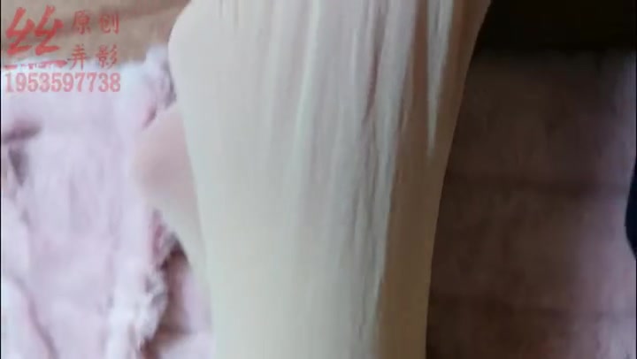 人妻伮隸 玫红色连裤袜 丝袜包头袋装玩弄 Preview 3