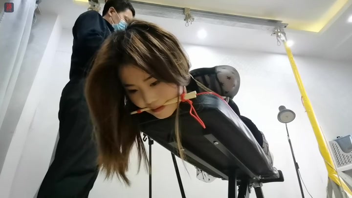 绳之韵 小九妹，蕾丝黑裙（第一集）驷马凳子禁锢，股绳固定，藤条虐足、抽脚心、SP Preview 3