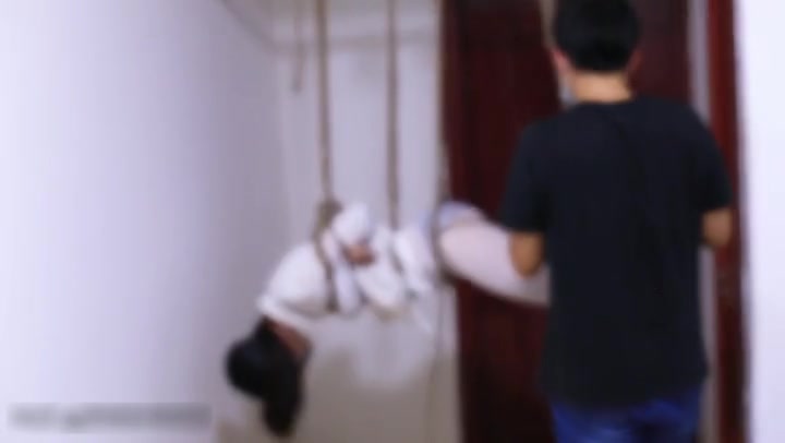 白丝吊缚训练 Preview 3