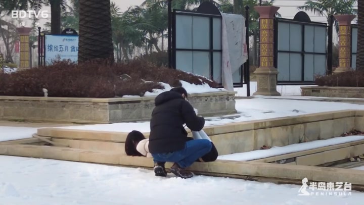 半岛束艺 驷马的雪人 卡菲. Preview 3