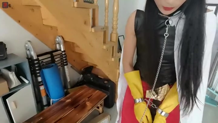 绳之韵 秀儿动漫英雄装系列（第一集）女英雄皮裤长靴，手铐脚镣、狗奴链圈、遛狗、跪拜、吻足 Preview 2
