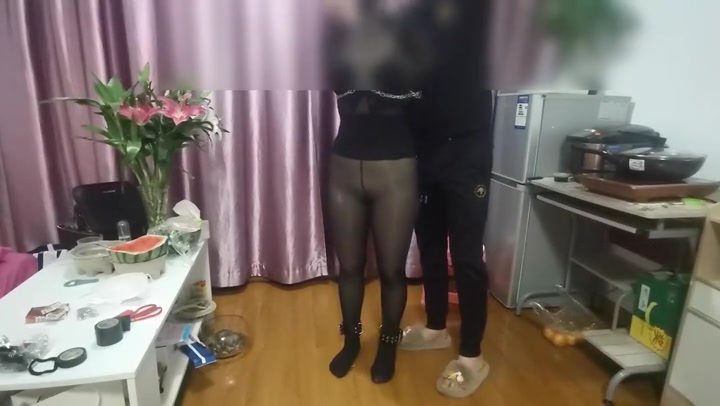我的媳妇 第十九弹、调皮的媳妇铁链禁锢 Preview 1