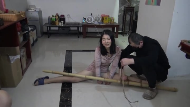 胜景影视 高难度极限倒吊 Preview 1