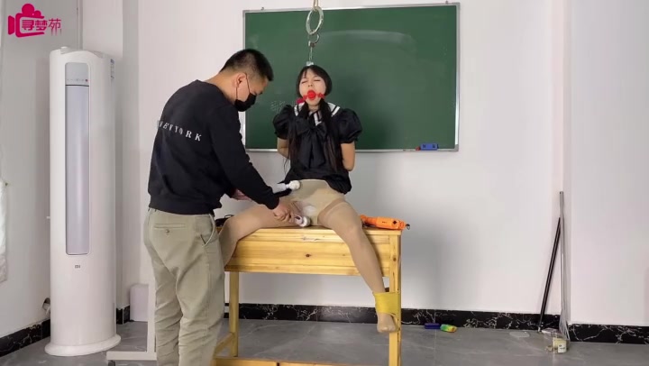 xiao素素 思思老师从学校到家的一天 Preview 1