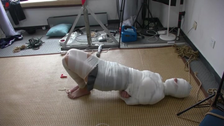 绳之韵 木乃伊放置、TK游戏，小诺第一拍（第三集下）全包TK玩少女木乃伊的嫩脚. Preview 3