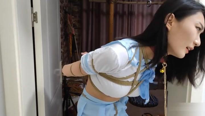 苏樱 偷猫的白丝女贼2 Preview 1
