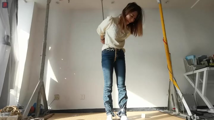 绳之韵 诗韵美妇与金属、镣铐、口球、半吊、TK Preview 4