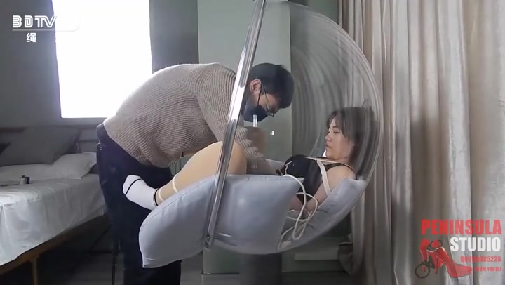 半岛束艺台_肉丝裤袜+白袜，吊篮分腿缚 海语 Preview 3