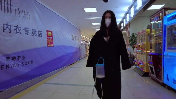 晓鹿绳艺 户外牛奶灌入 电击R夹必须带上,遥控跳D,后庭塞入导流管子,这样的外出不要 Preview 4
