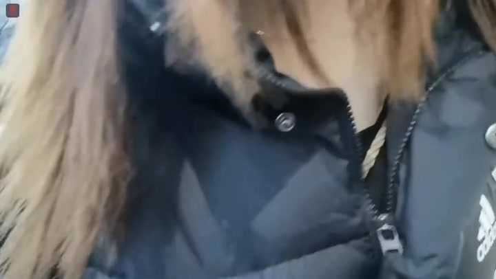 绳之韵 小九妹遥控跳跳龟甲股绳后手绑，户外行走购物，跳跳试验. Preview 3